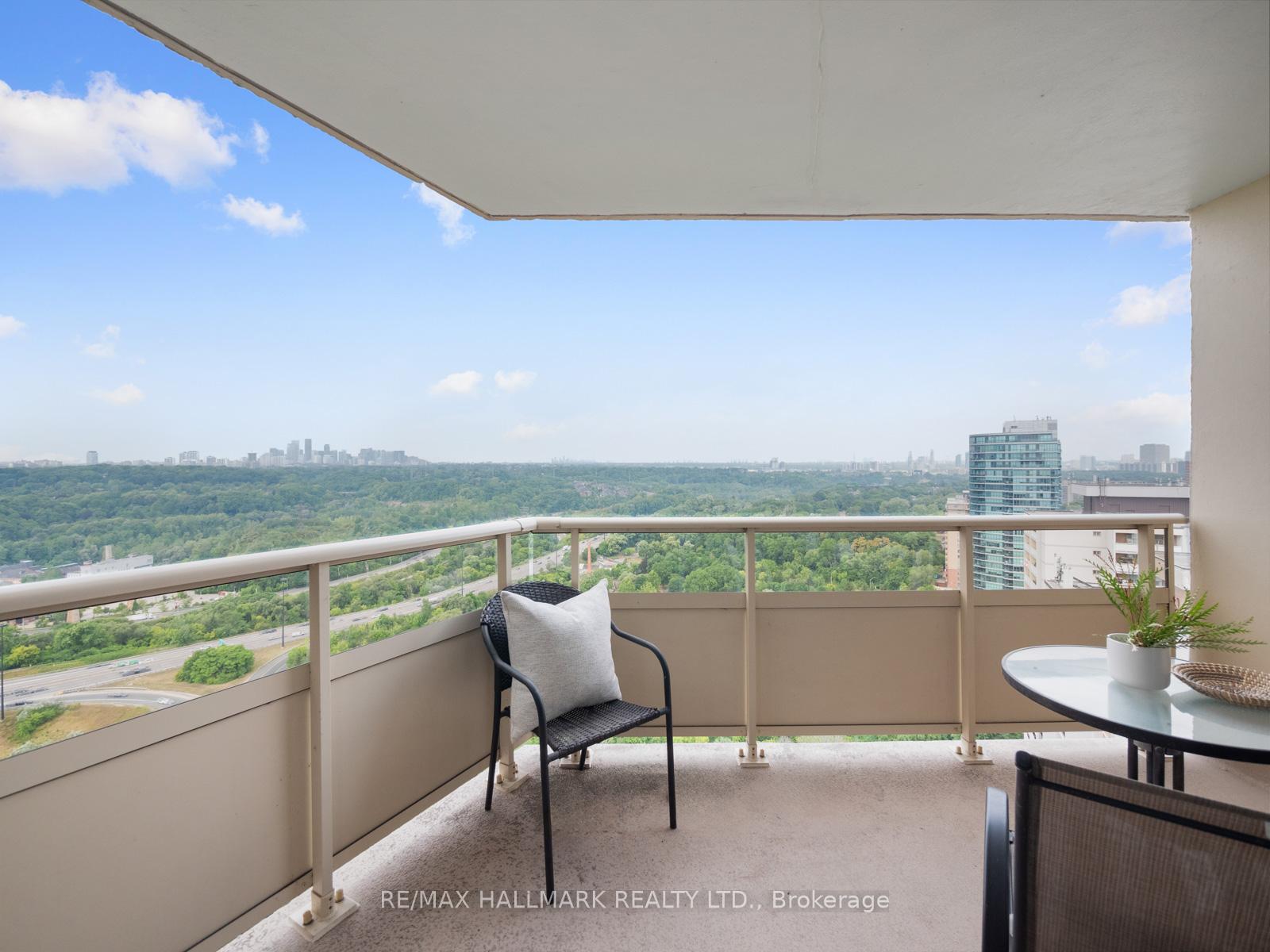Photo 23 of Unit 2404, 980 Broadview Avenue, Toronto, Broadview North — HOMEH