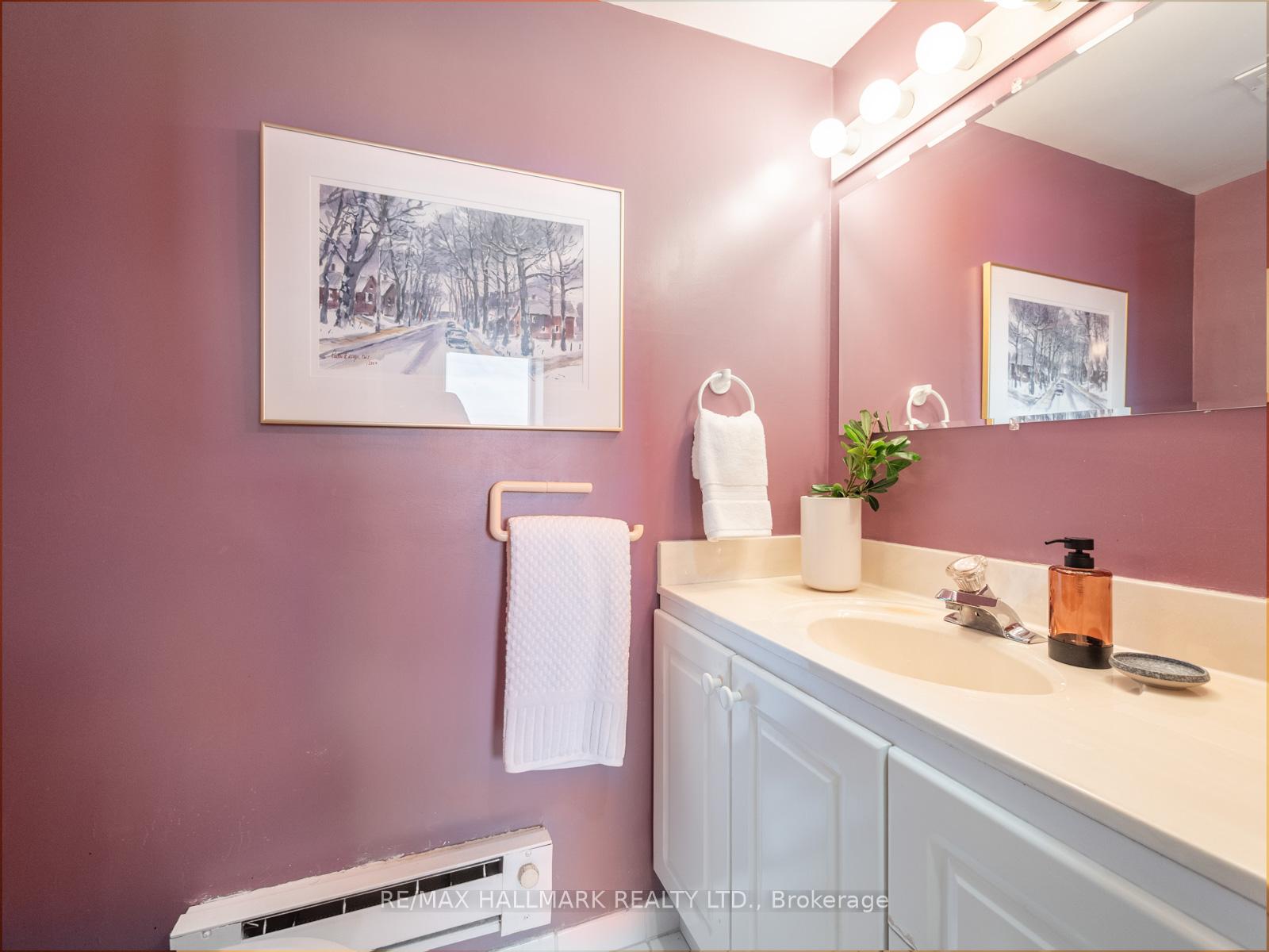 Photo 30 of Unit 2404, 980 Broadview Avenue, Toronto, Broadview North — HOMEH