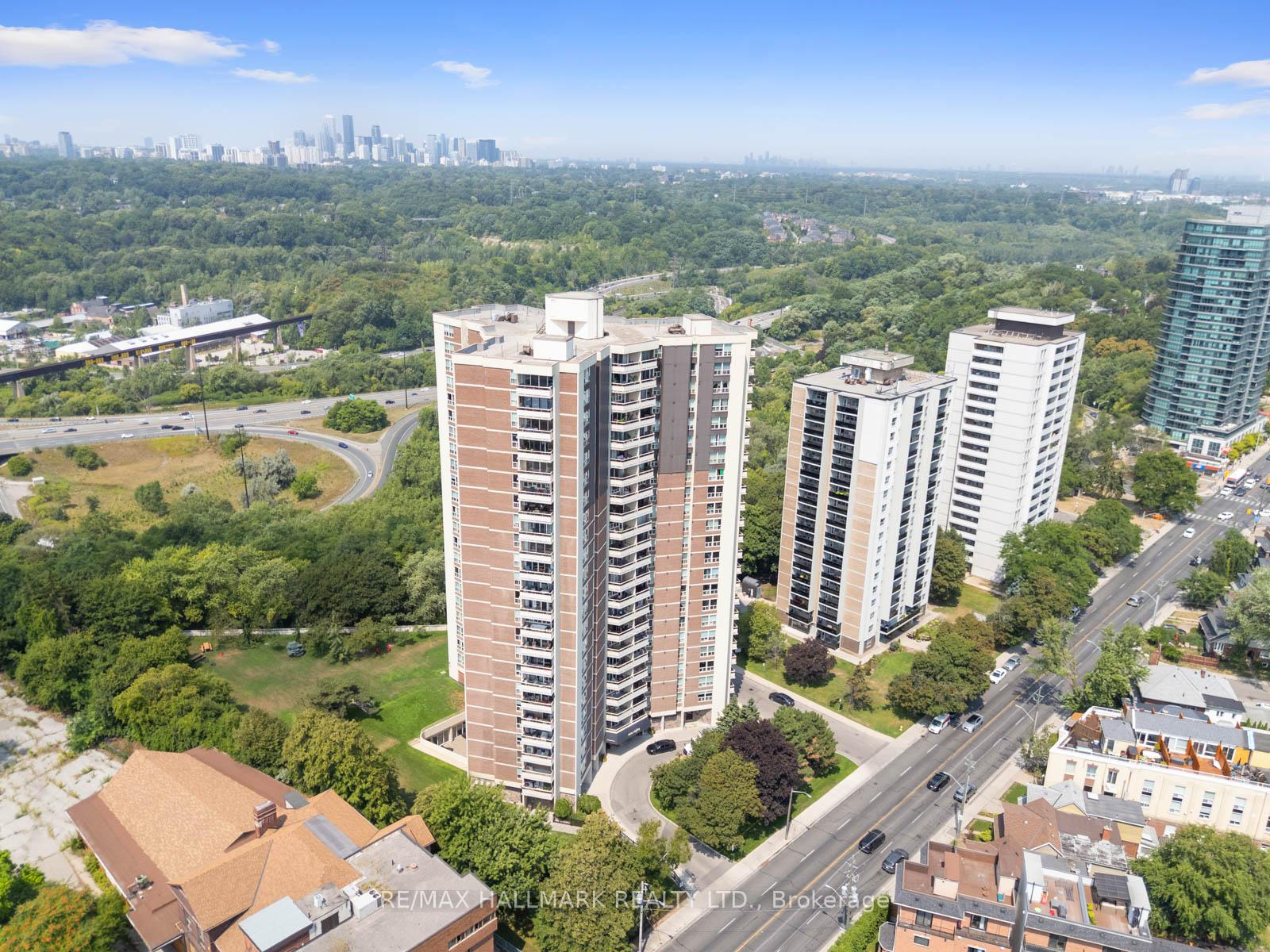 Photo 42 of Unit 2404, 980 Broadview Avenue, Toronto, Broadview North — HOMEH