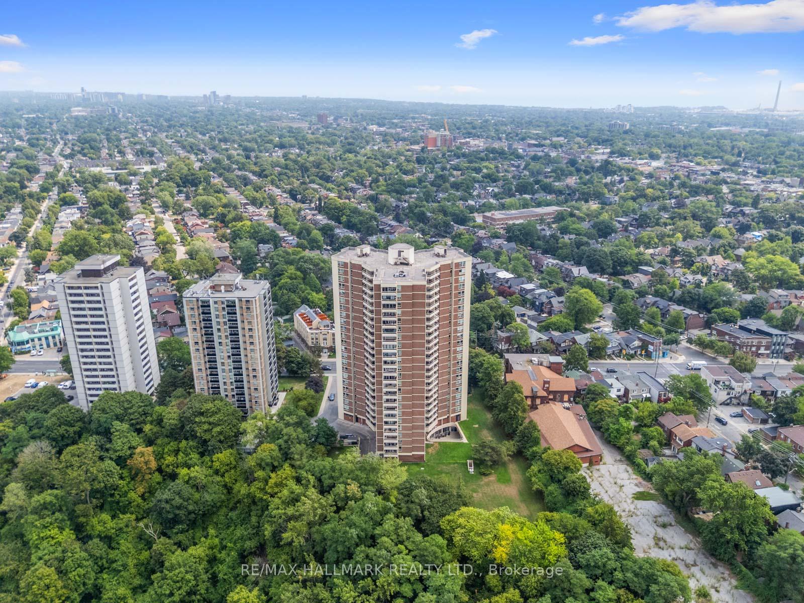 Photo 44 of Unit 2404, 980 Broadview Avenue, Toronto, Broadview North — HOMEH