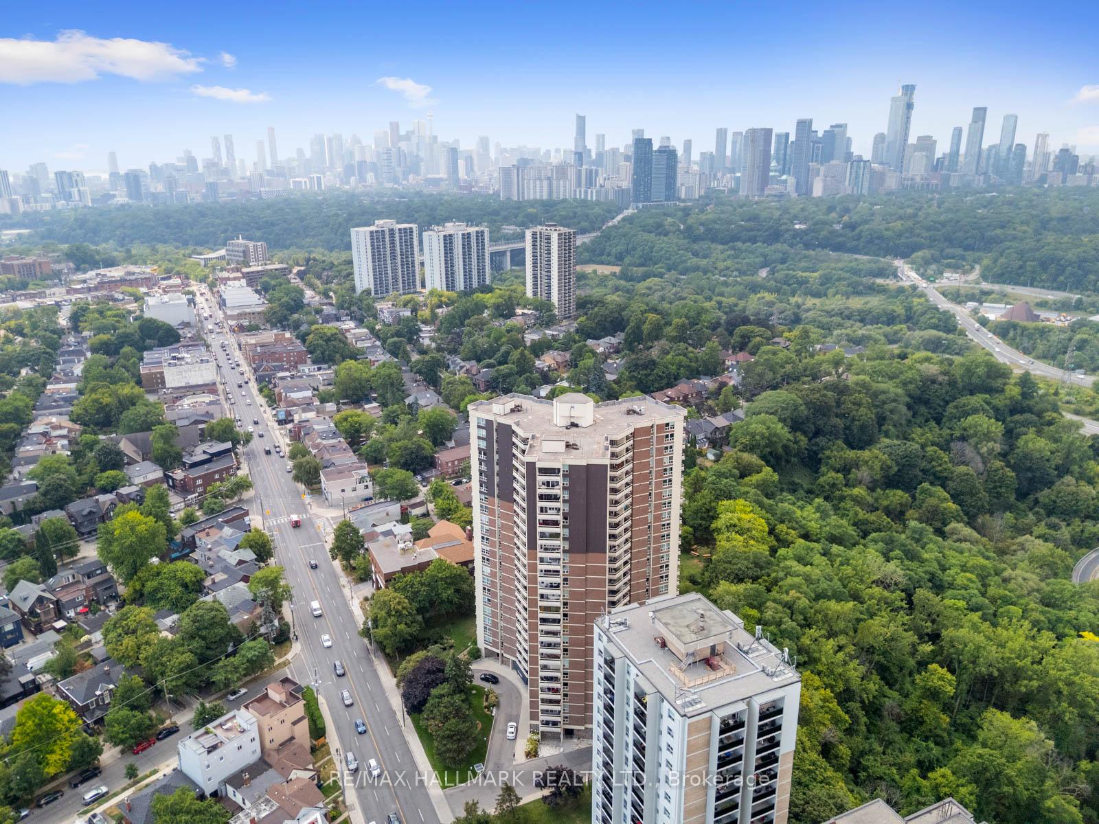 Photo 45 of Unit 2404, 980 Broadview Avenue, Toronto, Broadview North — HOMEH