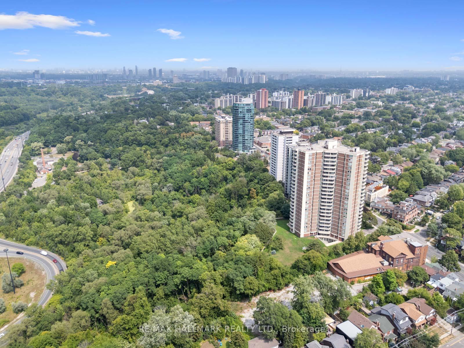 Photo 49 of Unit 2404, 980 Broadview Avenue, Toronto, Broadview North — HOMEH