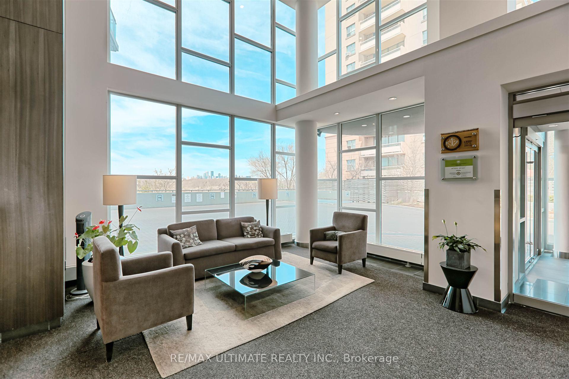 Photo 3 of Unit 1604, 1048 Broadview Avenue, Toronto, Broadview North — HOMEH