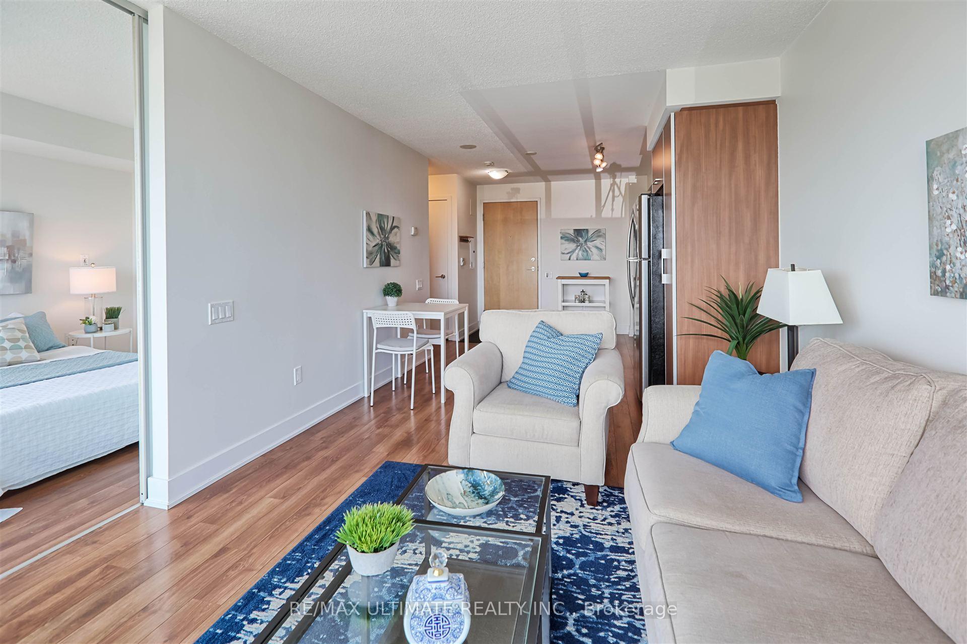 Photo 12 of Unit 1604, 1048 Broadview Avenue, Toronto, Broadview North — HOMEH
