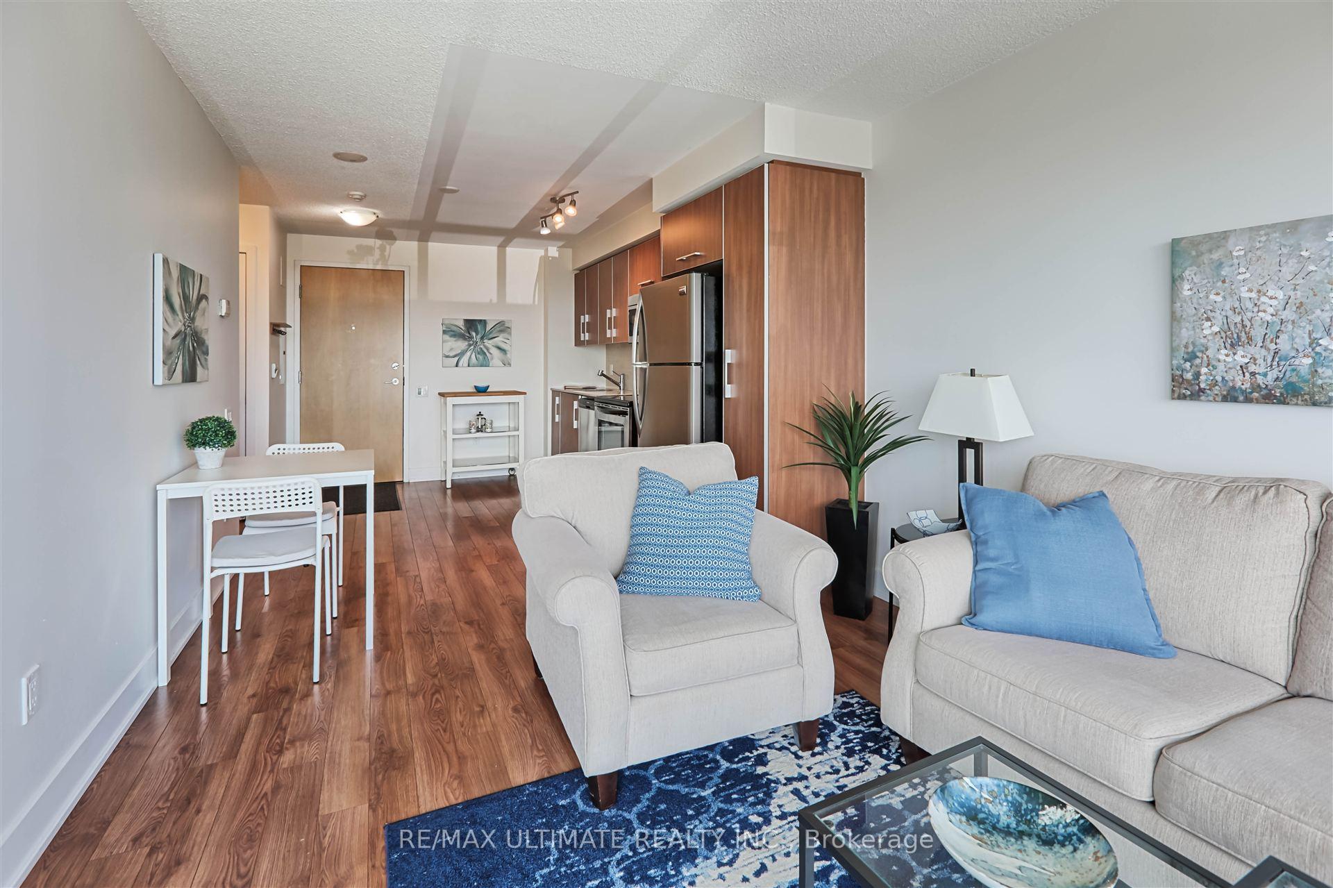 Photo 13 of Unit 1604, 1048 Broadview Avenue, Toronto, Broadview North — HOMEH