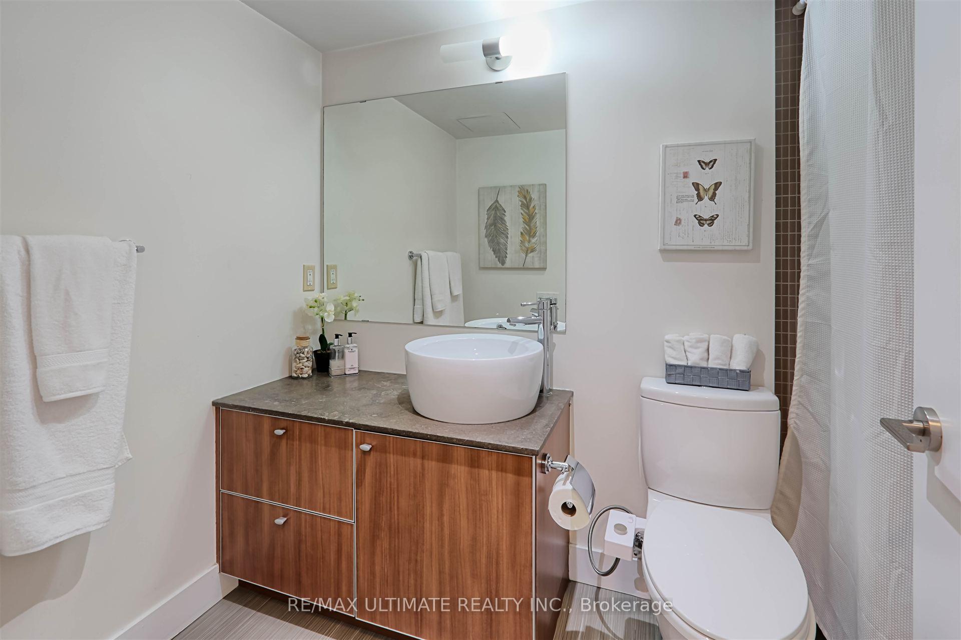 Photo 18 of Unit 1604, 1048 Broadview Avenue, Toronto, Broadview North — HOMEH
