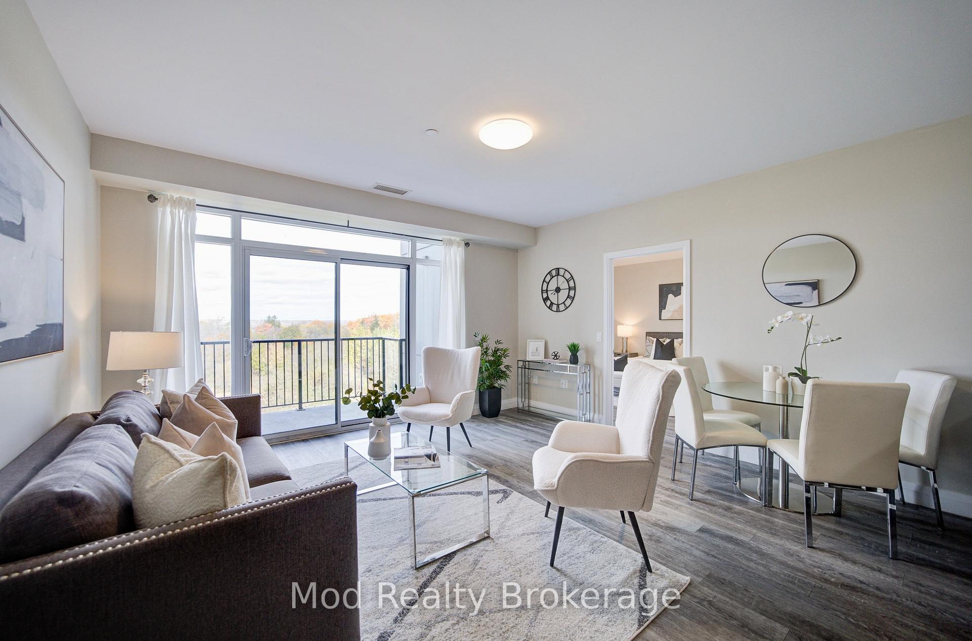 Front of Unit 441, 1 Redfern Avenue