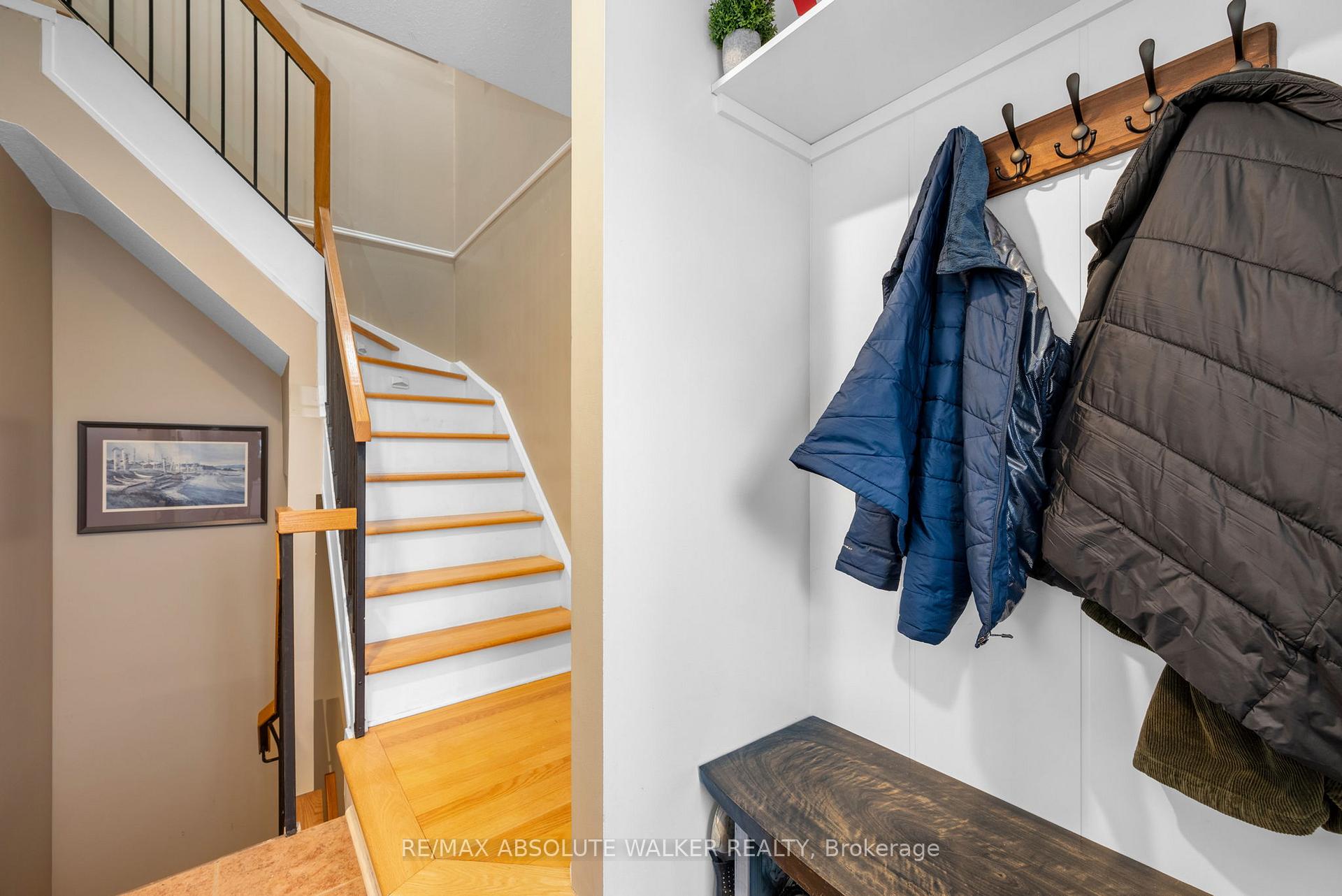 Photo 2 of Unit 201, 1768 Marsala Crescent, Ottawa, Fallingbrook/Pineridge — HOMEH