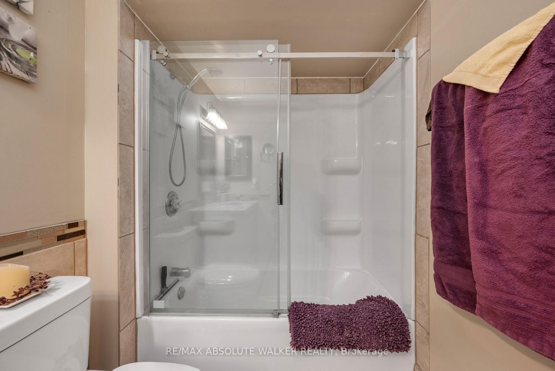 Photo 20 of Unit 201, 1768 Marsala Crescent, Ottawa, Fallingbrook/Pineridge — HOMEH