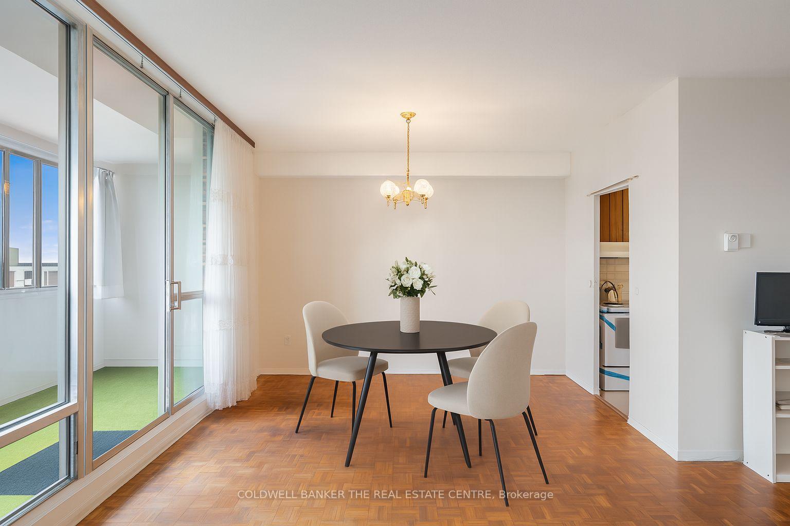 Photo 2 of Unit PH 15, 1 Massey Square, Toronto, Crescent Town — HOMEH