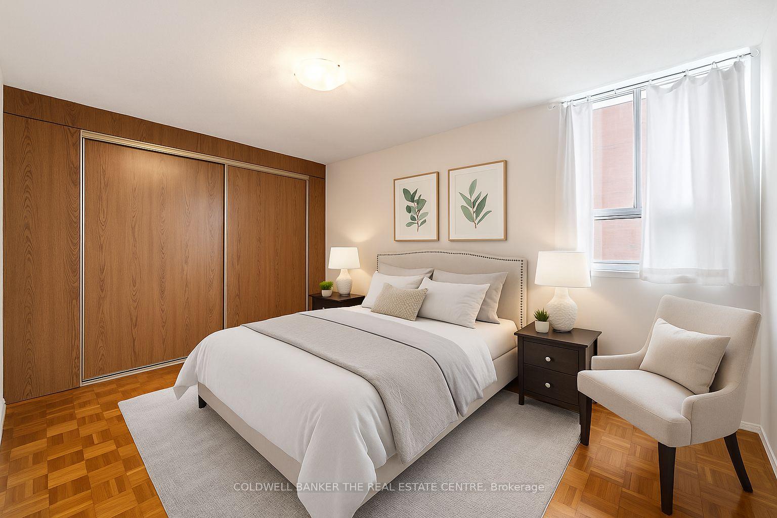 Photo 5 of Unit PH 15, 1 Massey Square, Toronto, Crescent Town — HOMEH