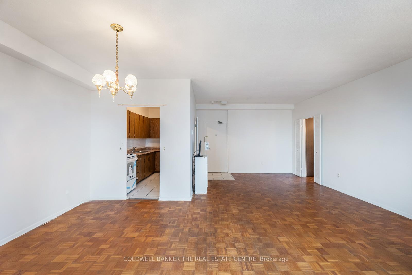 Photo 14 of Unit PH 15, 1 Massey Square, Toronto, Crescent Town — HOMEH