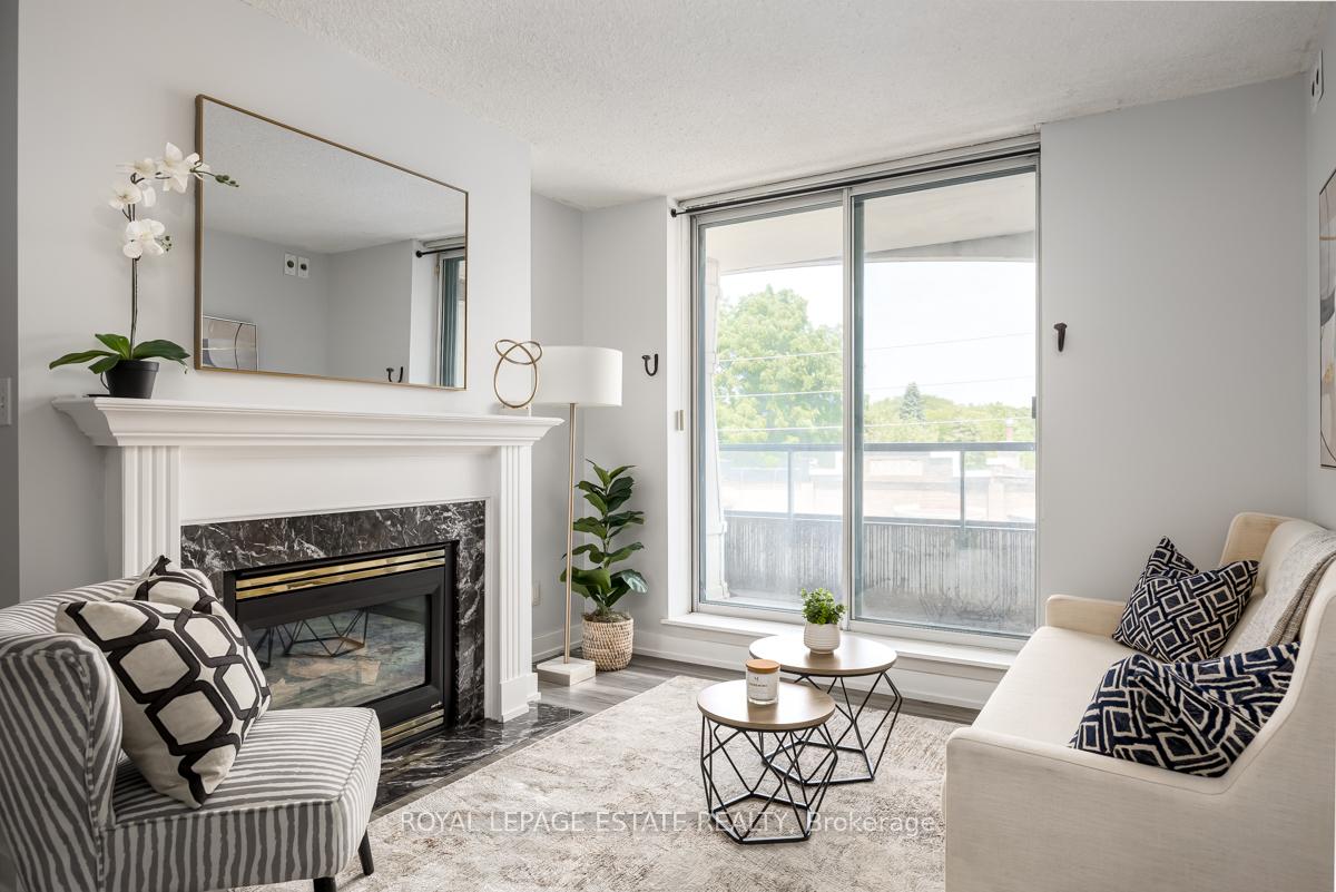 Photo 8 of Unit 411, 1797 Queen Street E, Toronto, The Beaches — HOMEH