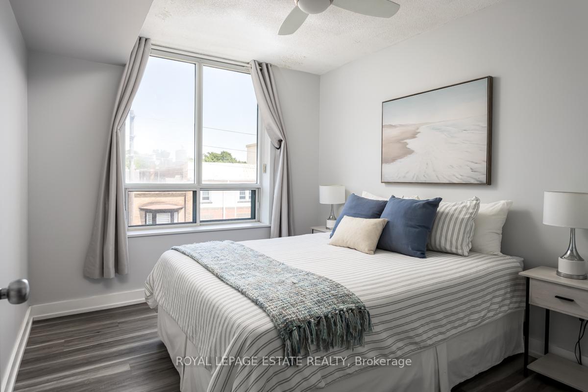 Photo 12 of Unit 411, 1797 Queen Street E, Toronto, The Beaches — HOMEH