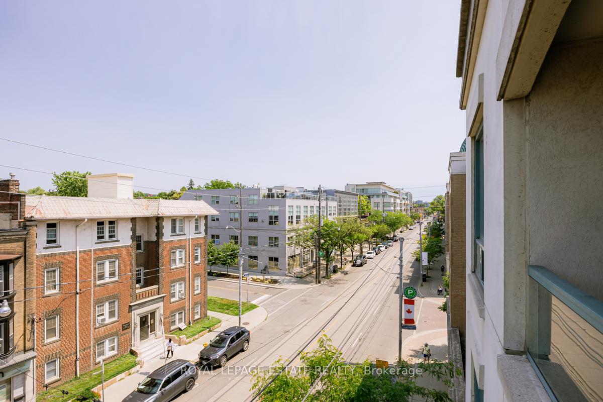 Photo 16 of Unit 411, 1797 Queen Street E, Toronto, The Beaches — HOMEH