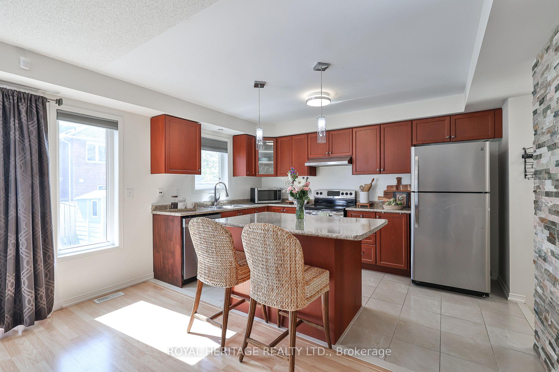 Photo 10 of 28 Chaston Road, Ajax, Central East — HOMEH