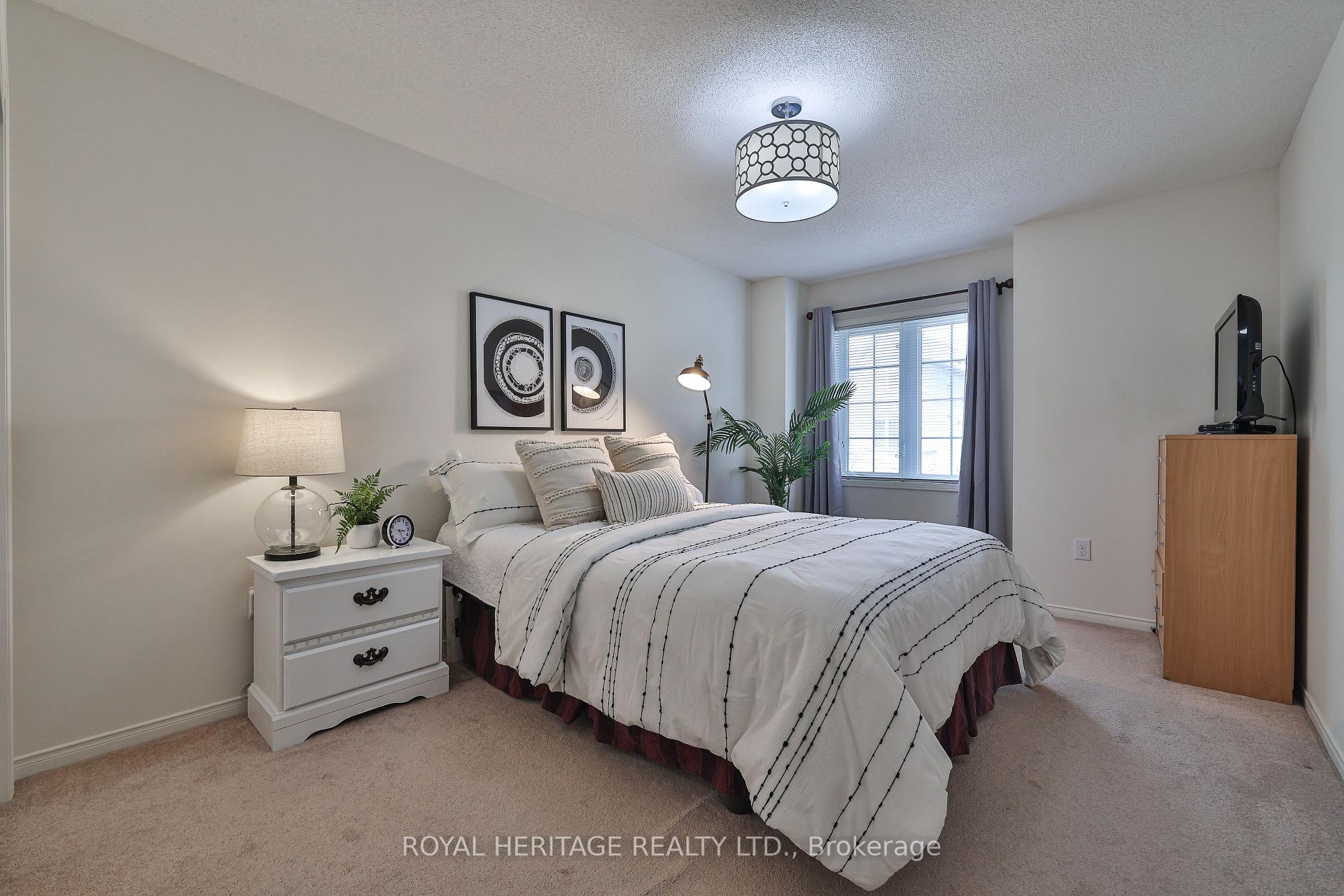 Photo 28 of 28 Chaston Road, Ajax, Central East — HOMEH