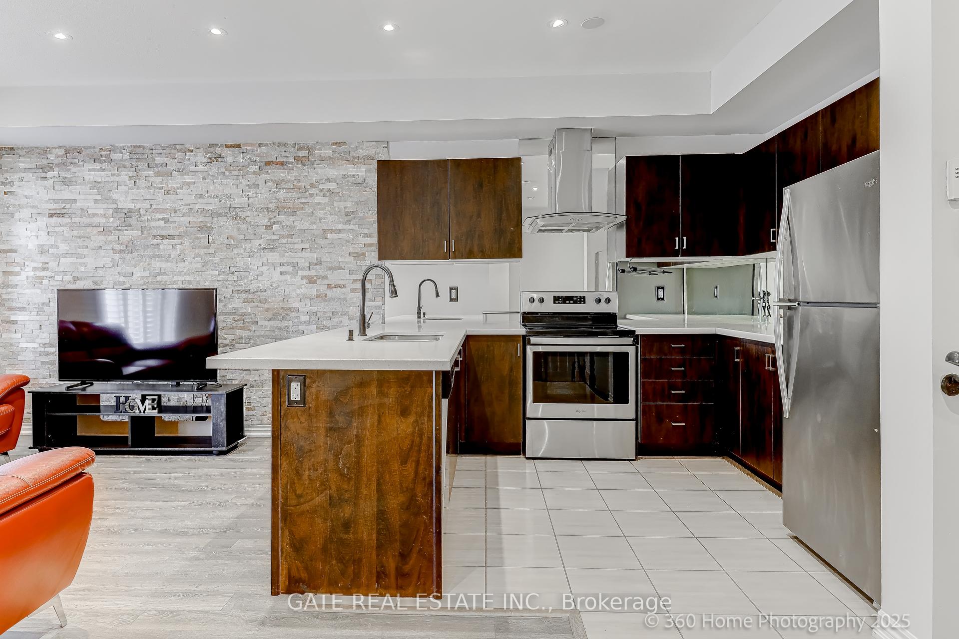 Photo 7 of 1757 Rex Heath Drive, Pickering, Duffin Heights — HOMEH