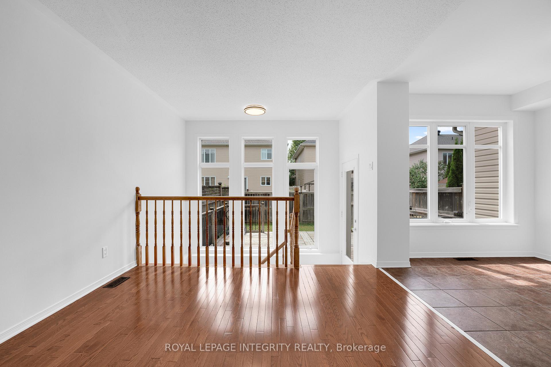 Photo 7 of 119 Deercroft Avenue, Ottawa, Barrhaven - Longfields — HOMEH