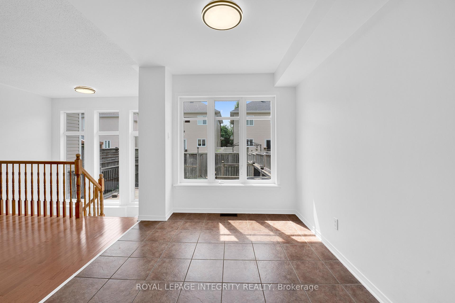 Photo 14 of 119 Deercroft Avenue, Ottawa, Barrhaven - Longfields — HOMEH