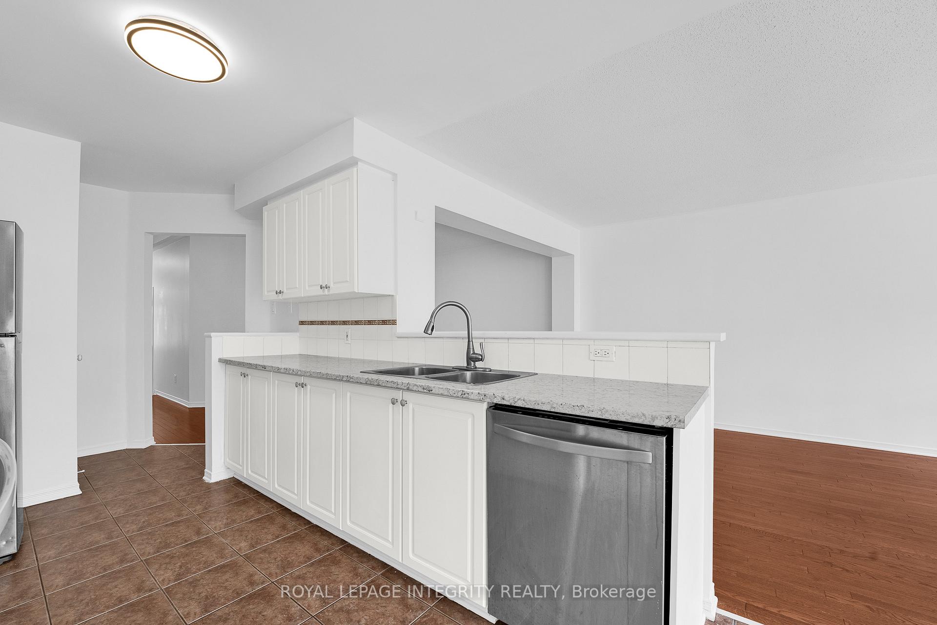 Photo 17 of 119 Deercroft Avenue, Ottawa, Barrhaven - Longfields — HOMEH