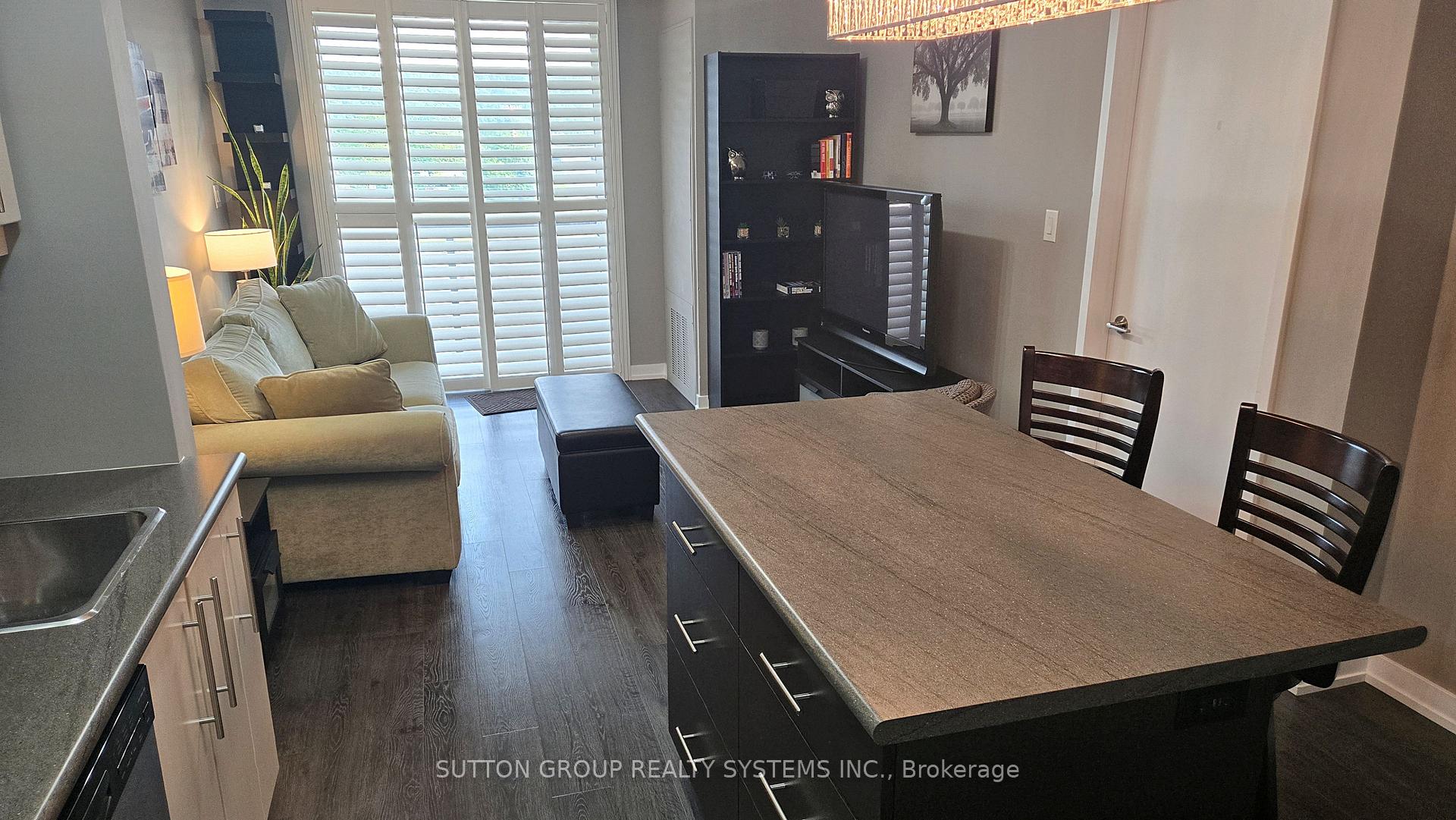 Photo 10 of Unit 409, 520 North Service Road, Grimsby, Grimsby Beach — HOMEH