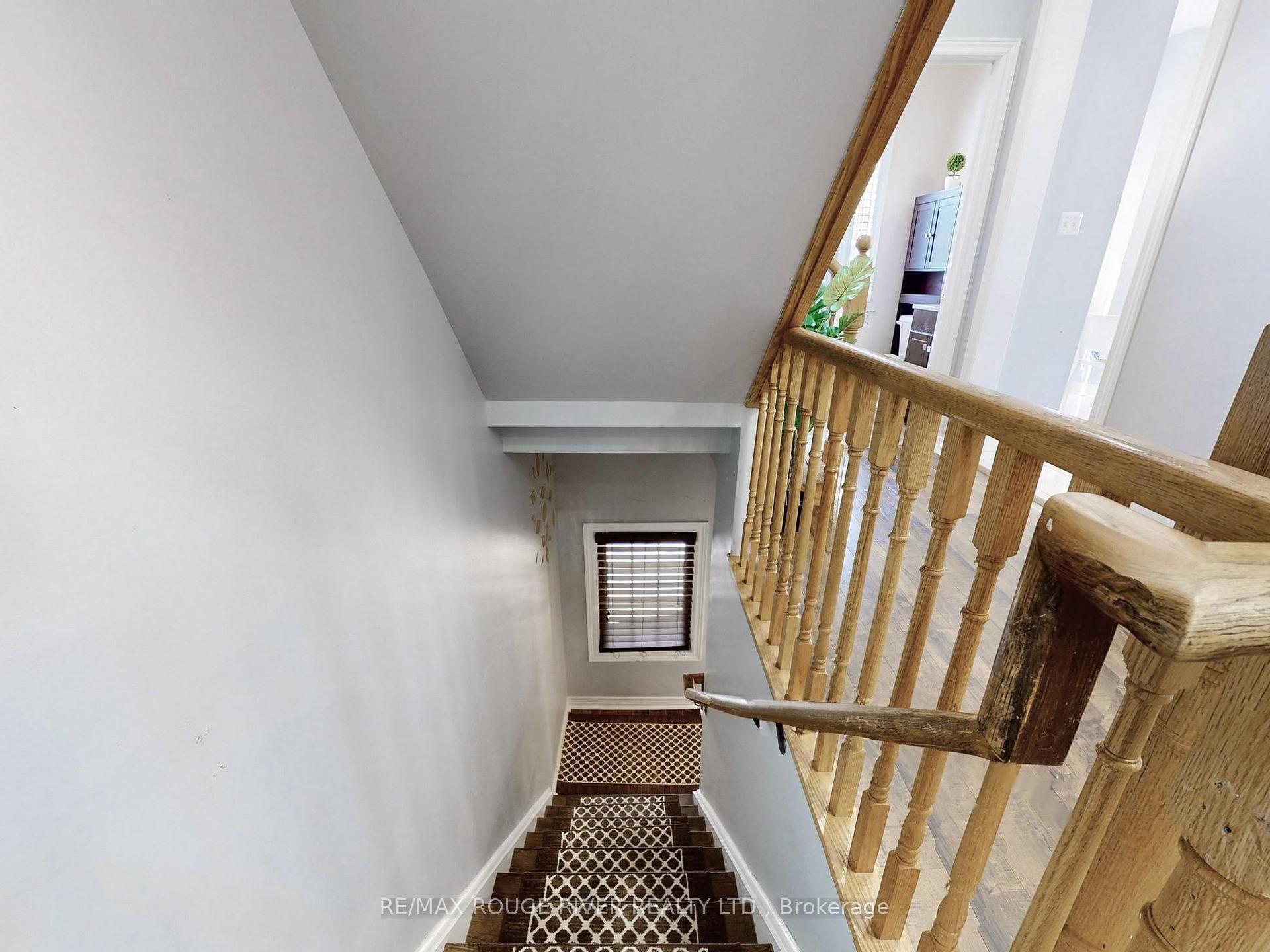 Photo 10 of 11 Rolfe Lane SW, Ajax, South East — HOMEH