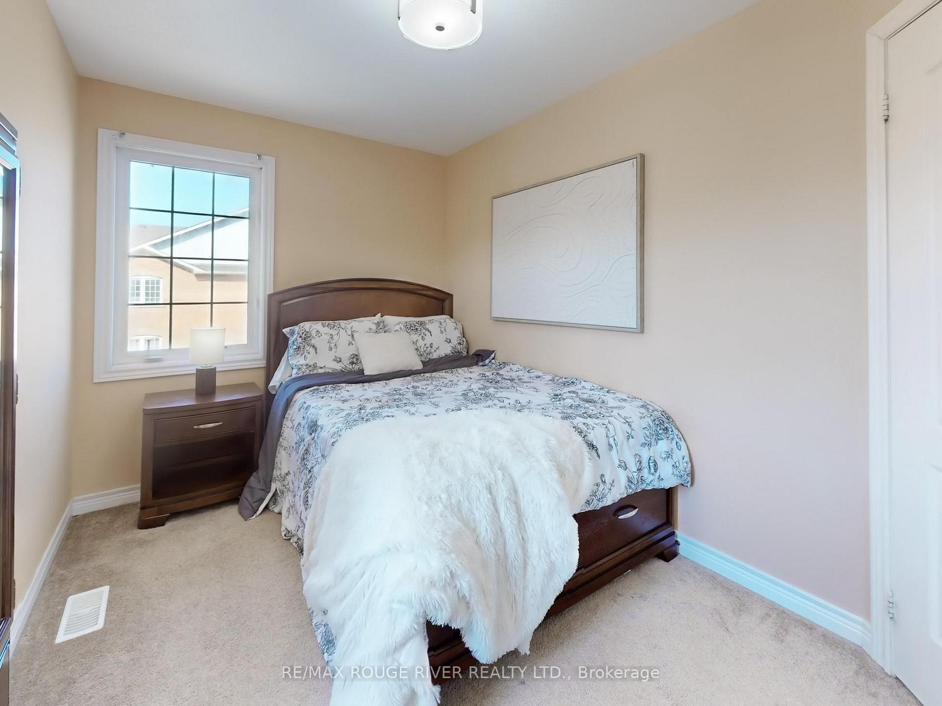 Photo 33 of 11 Rolfe Lane SW, Ajax, South East — HOMEH