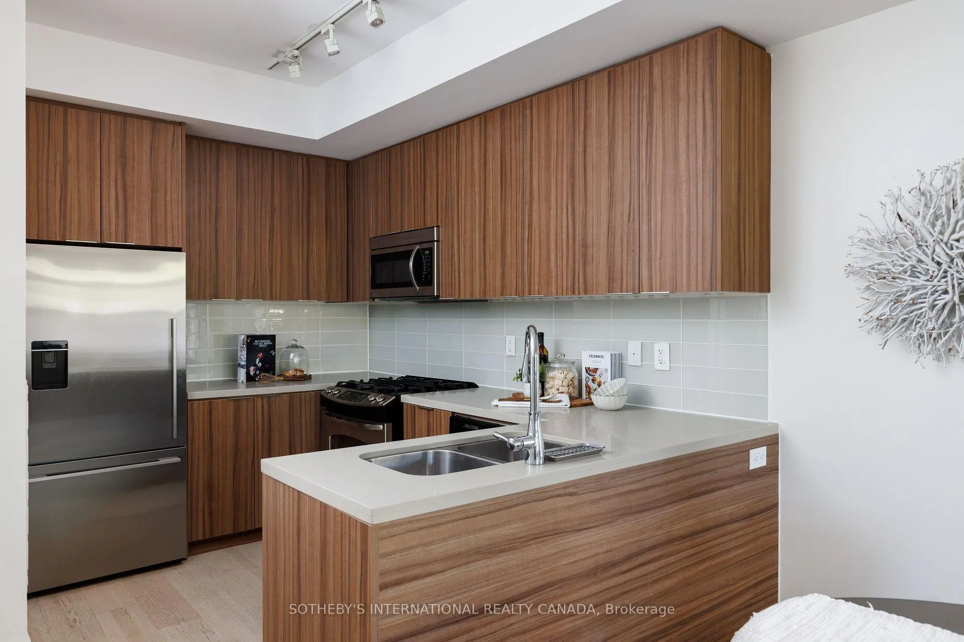 Photo 11 of Unit 29, 140 Broadview Avenue, Toronto, South Riverdale — HOMEH