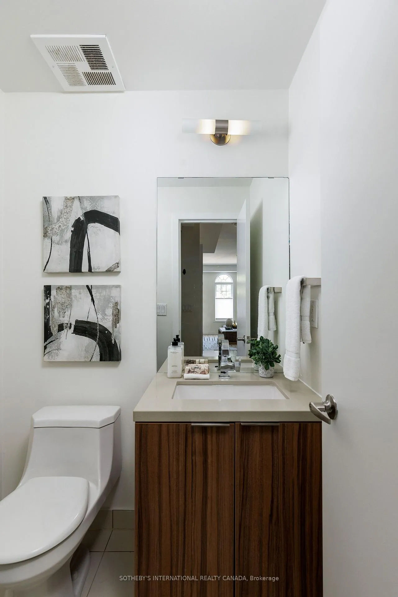 Photo 14 of Unit 29, 140 Broadview Avenue, Toronto, South Riverdale — HOMEH
