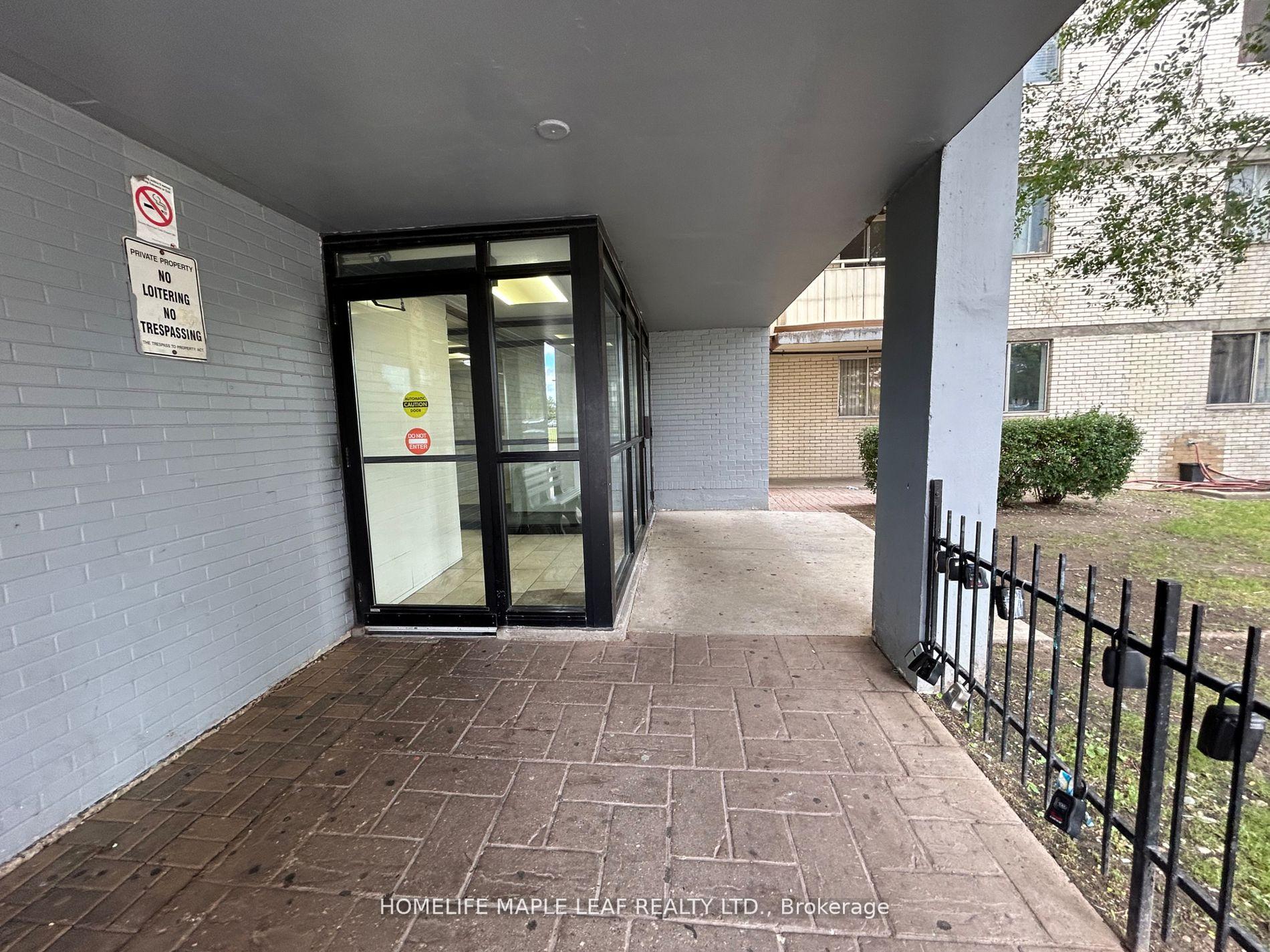 Photo 2 of Unit 703, 320 Dixon Road, Etobicoke, Kingsview Village-The Westway — HOMEH