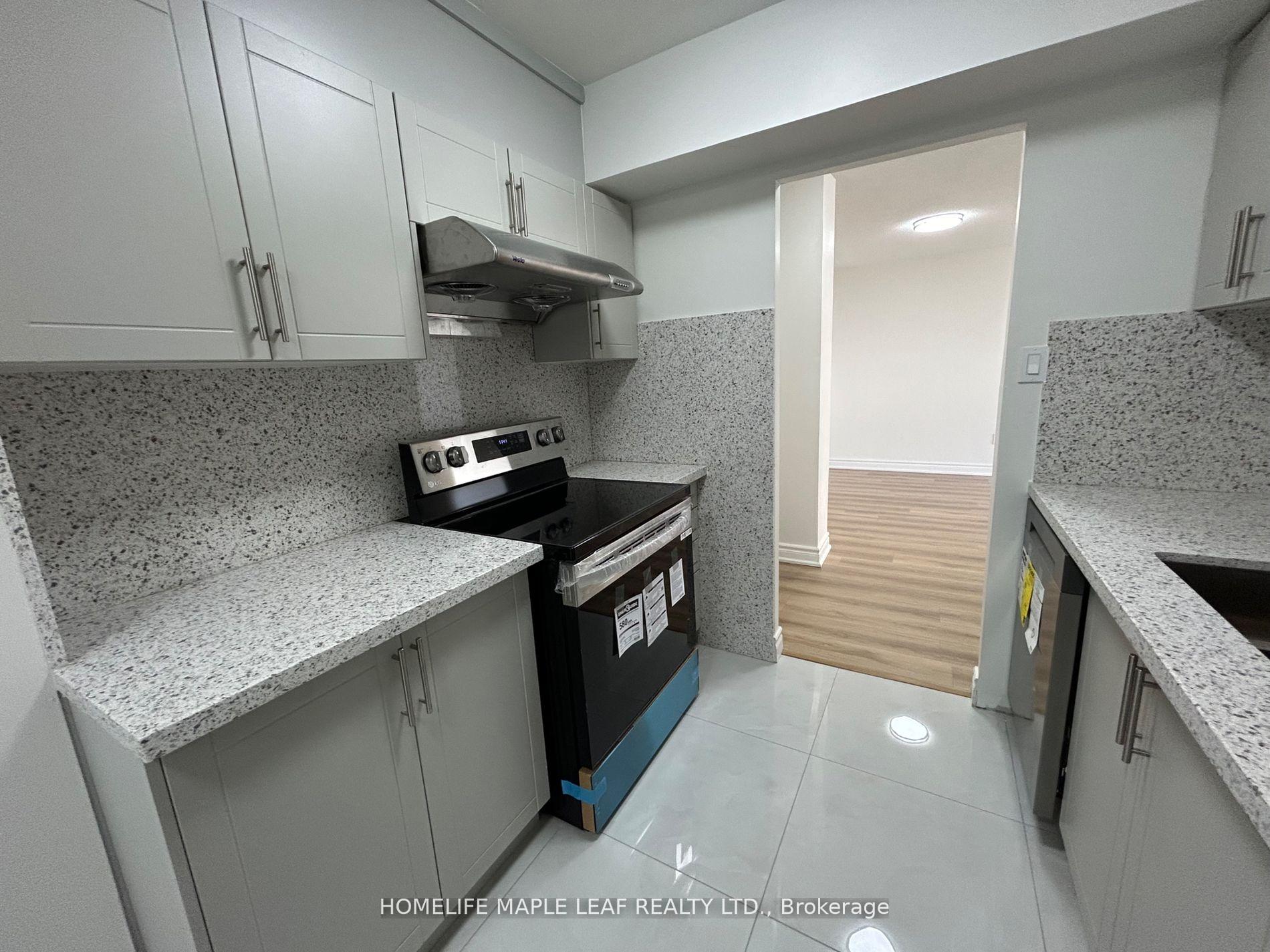 Photo 18 of Unit 703, 320 Dixon Road, Etobicoke, Kingsview Village-The Westway — HOMEH