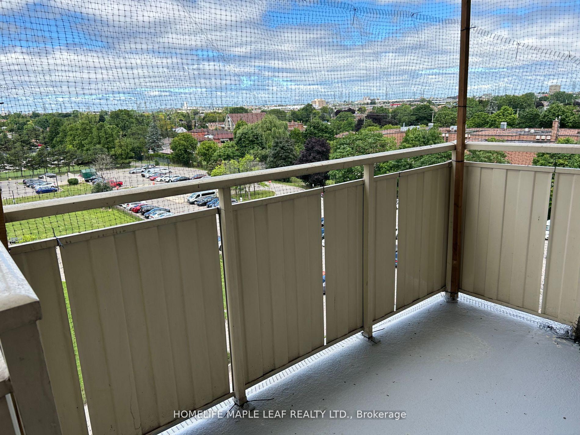 Photo 32 of Unit 703, 320 Dixon Road, Etobicoke, Kingsview Village-The Westway — HOMEH