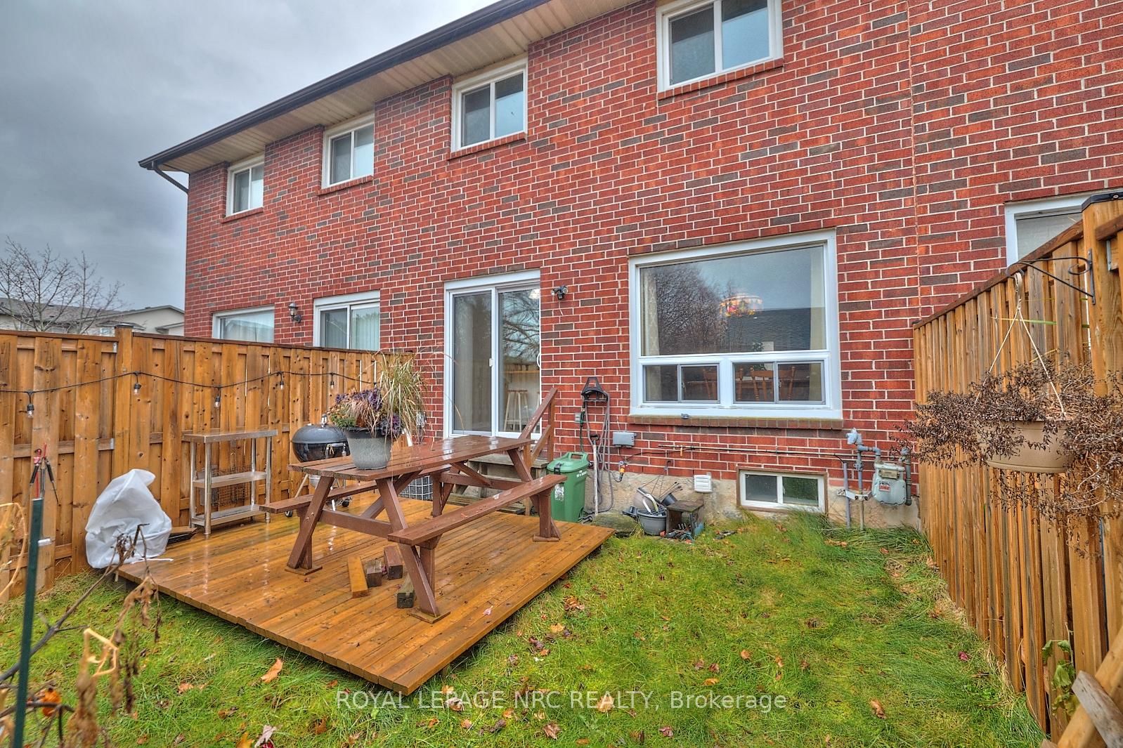 Photo 24 of Unit 4, 23 Dynasty Avenue, Hamilton, Stoney Creek — HOMEH