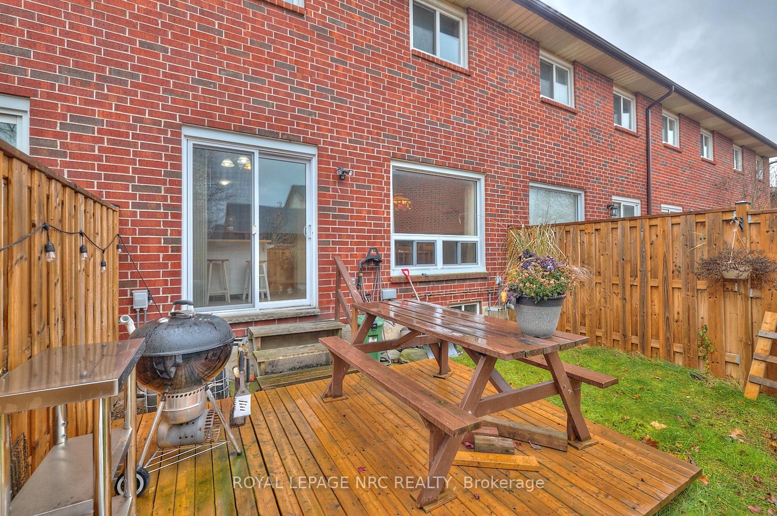 Photo 25 of Unit 4, 23 Dynasty Avenue, Hamilton, Stoney Creek — HOMEH