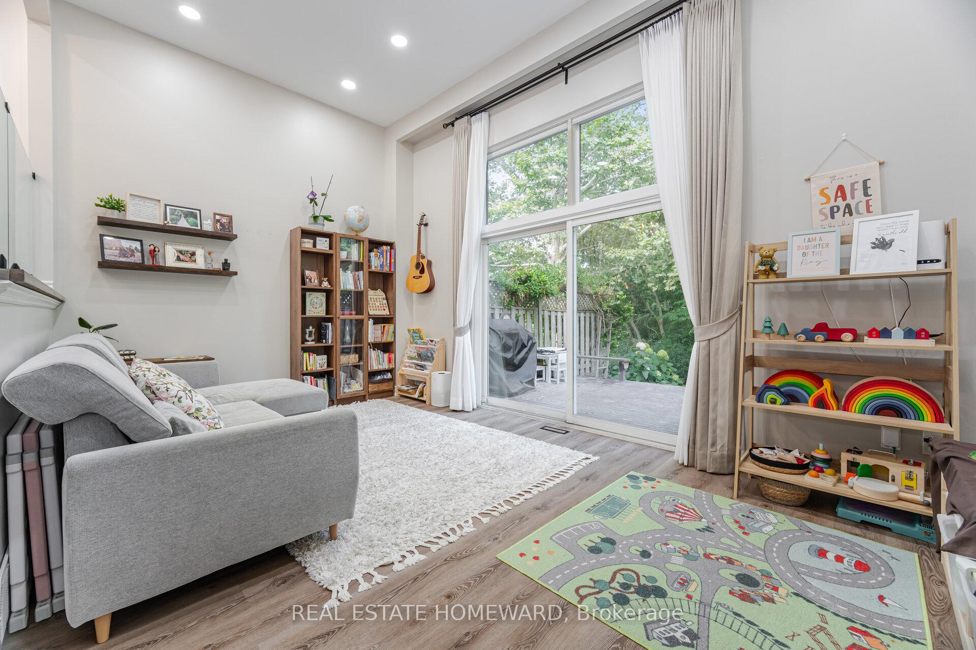 Photo 6 of Unit 28, 229 Jeffery Street, Whitby, Lynde Creek — HOMEH