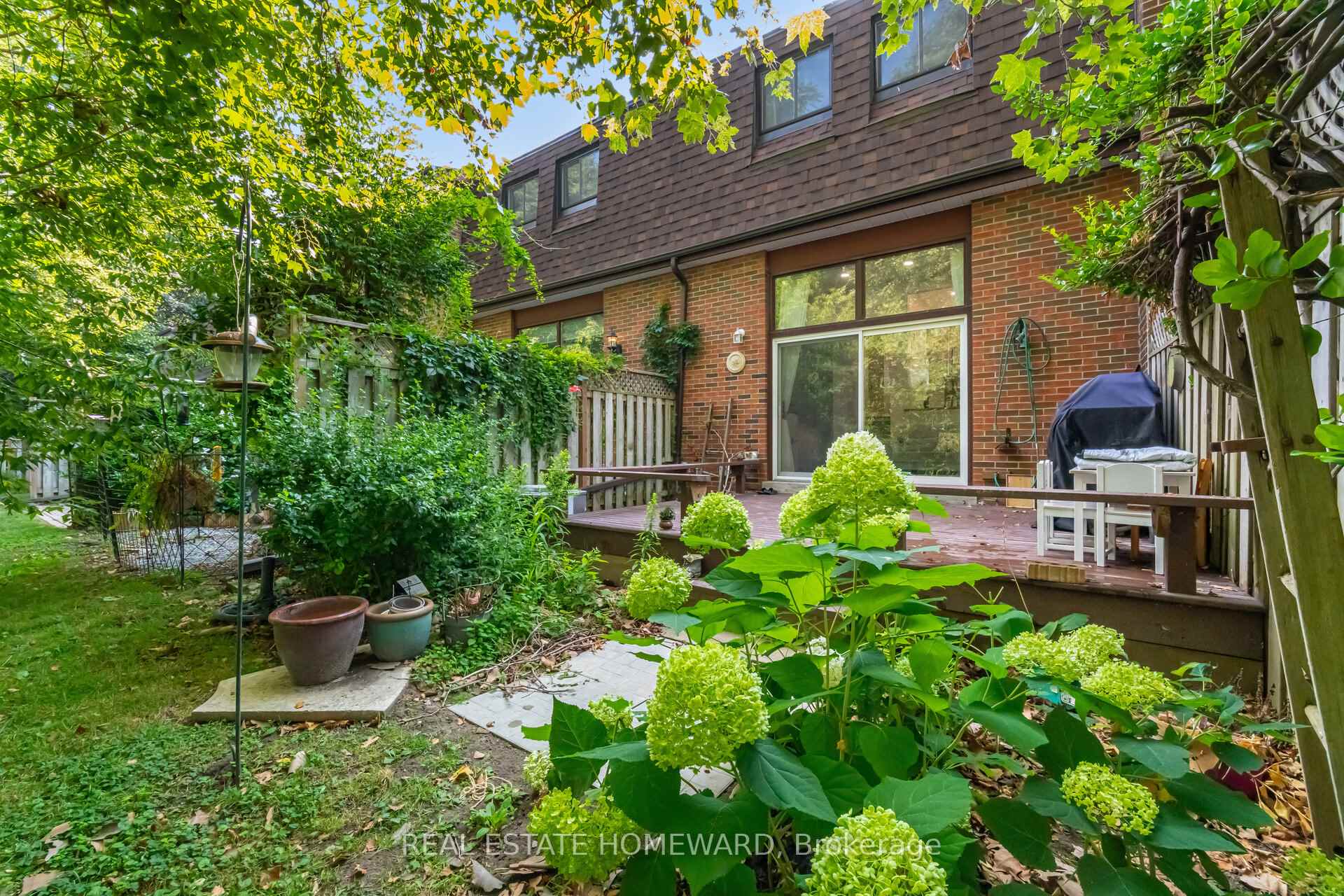 Photo 37 of Unit 28, 229 Jeffery Street, Whitby, Lynde Creek — HOMEH