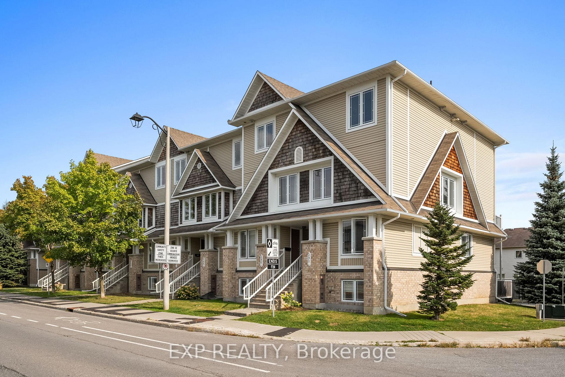 Photo 2 of Unit 22, 588-B Chapman Mills Drive, Ottawa, Barrhaven - Strandherd — HOMEH