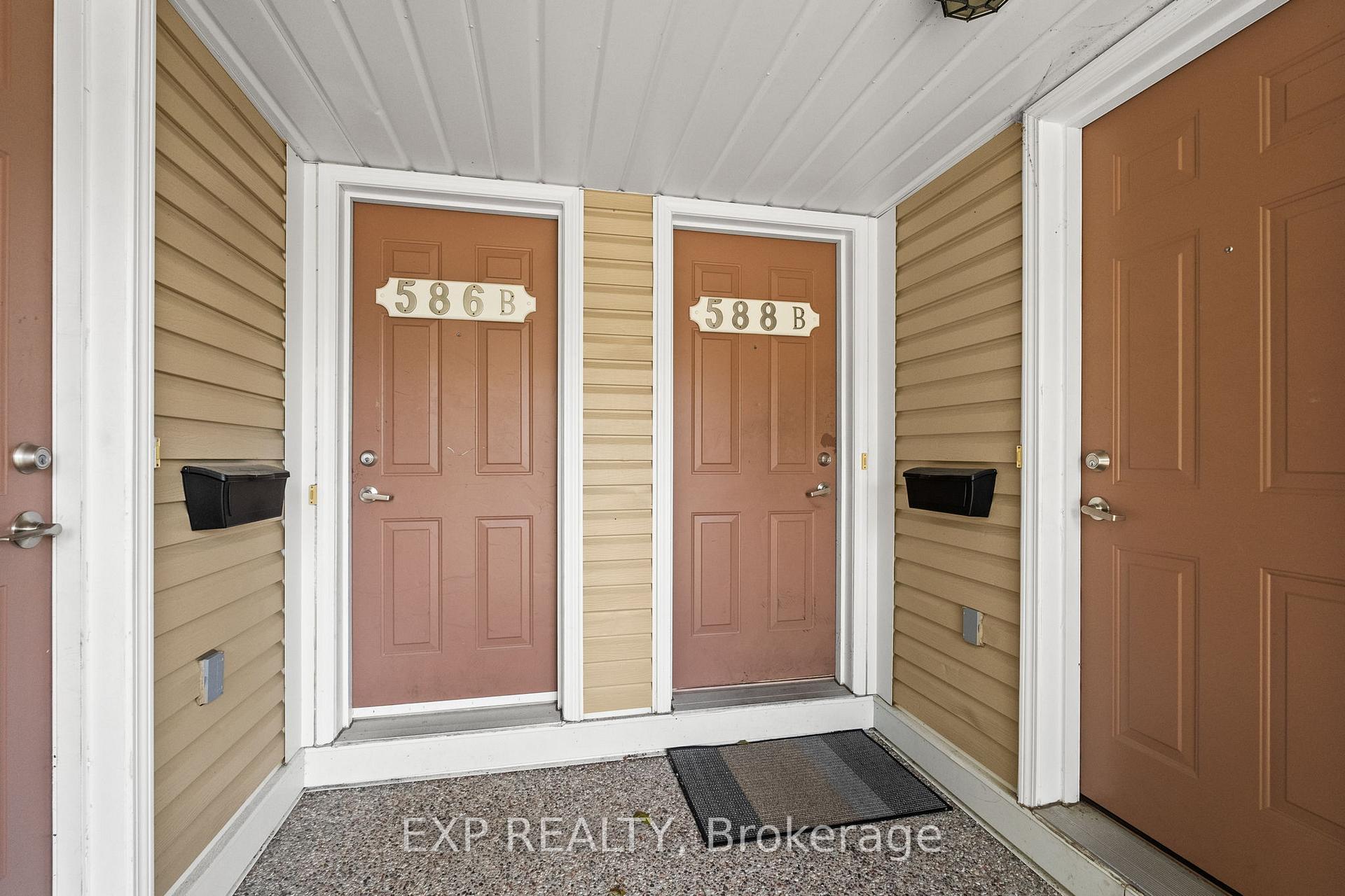 Photo 4 of Unit 22, 588-B Chapman Mills Drive, Ottawa, Barrhaven - Strandherd — HOMEH