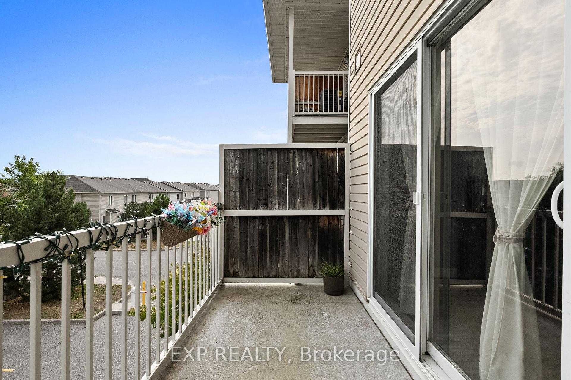 Photo 18 of Unit 22, 588-B Chapman Mills Drive, Ottawa, Barrhaven - Strandherd — HOMEH