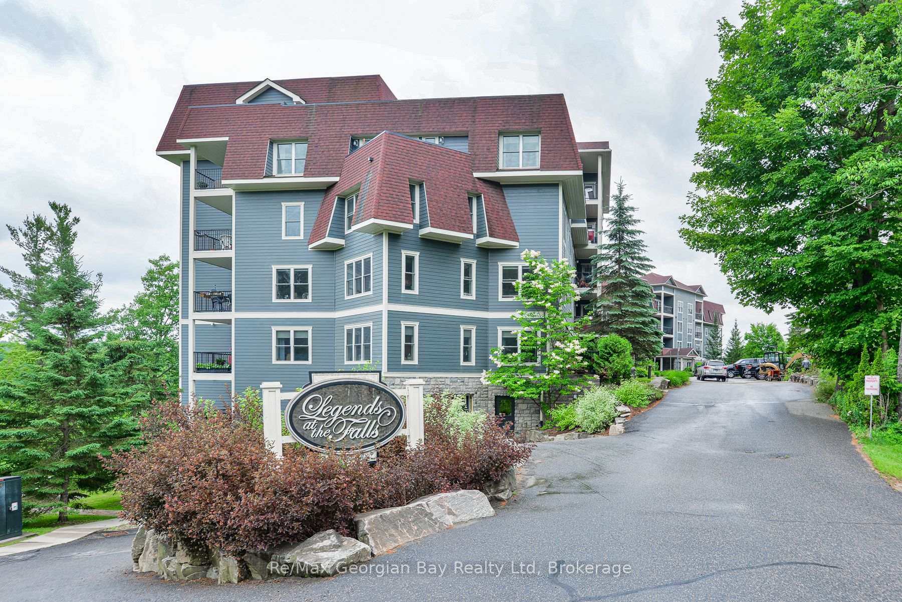 Front of Unit 206A, 10A Kimberley Avenue