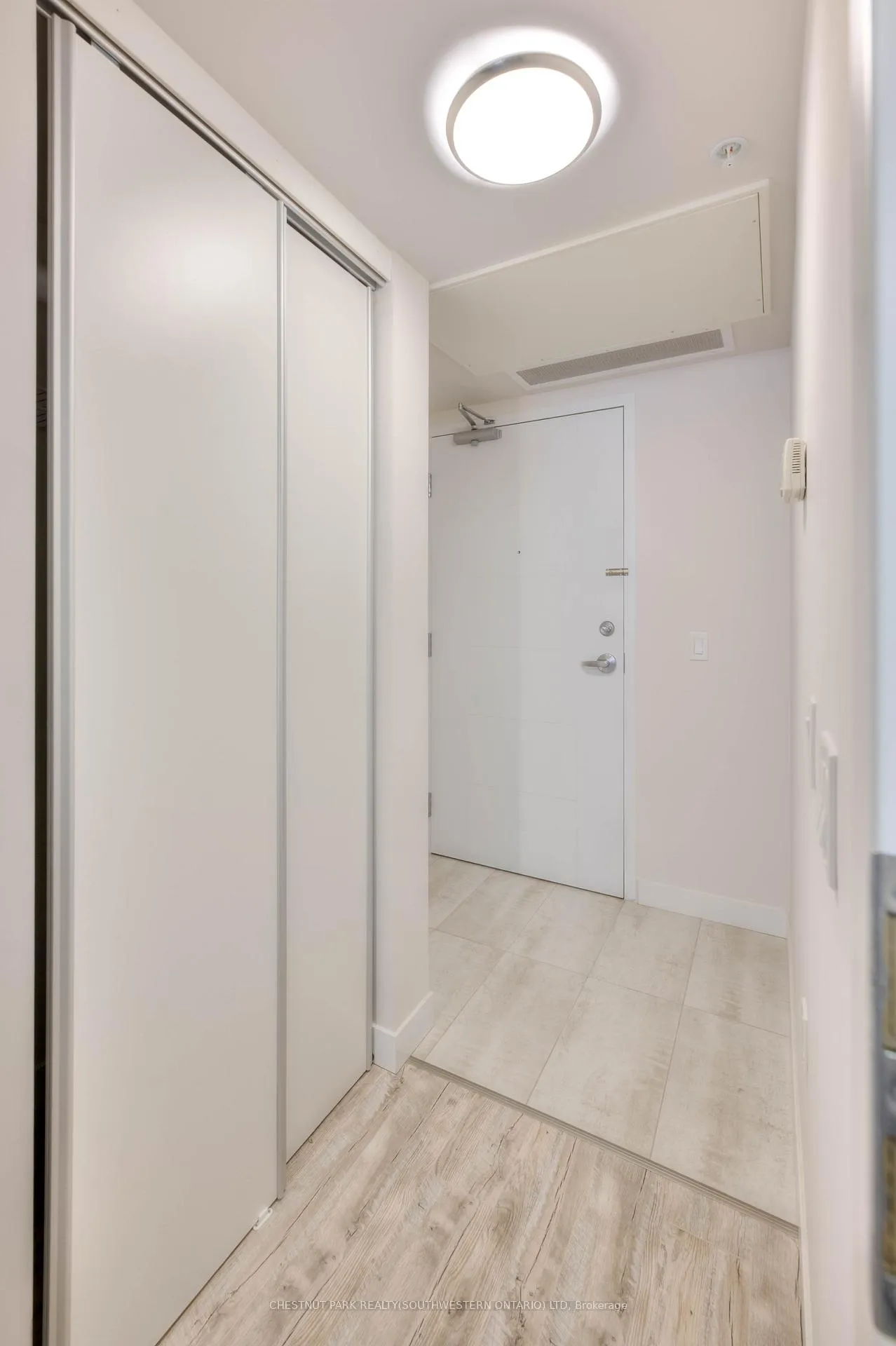 Photo 4 of Unit 415, 257 Hemlock Street, Waterloo, Beechwood/University — HOMEH