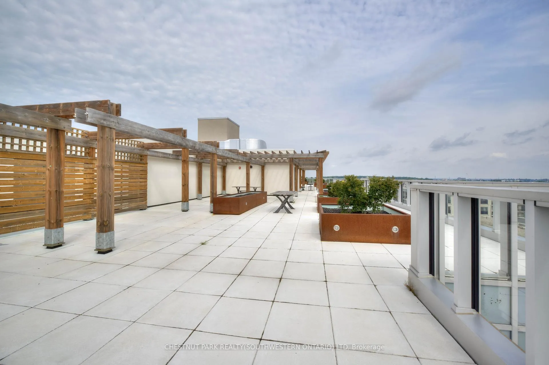 Photo 14 of Unit 415, 257 Hemlock Street, Waterloo, Beechwood/University — HOMEH