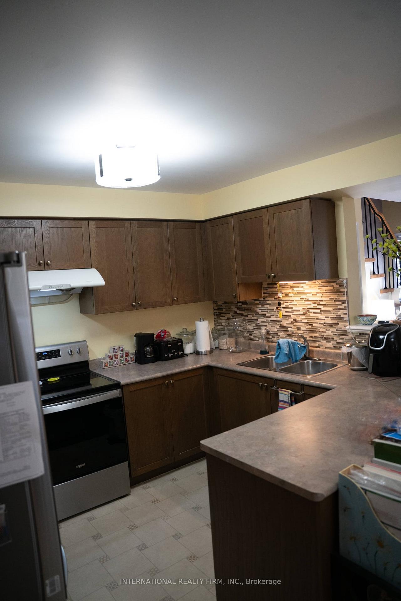 Photo 3 of Unit 34, 1087 Ormond Drive, Oshawa, Samac — HOMEH