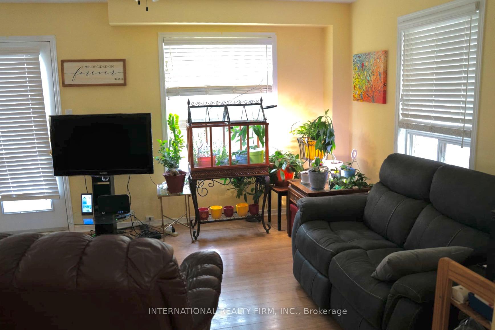 Photo 5 of Unit 34, 1087 Ormond Drive, Oshawa, Samac — HOMEH