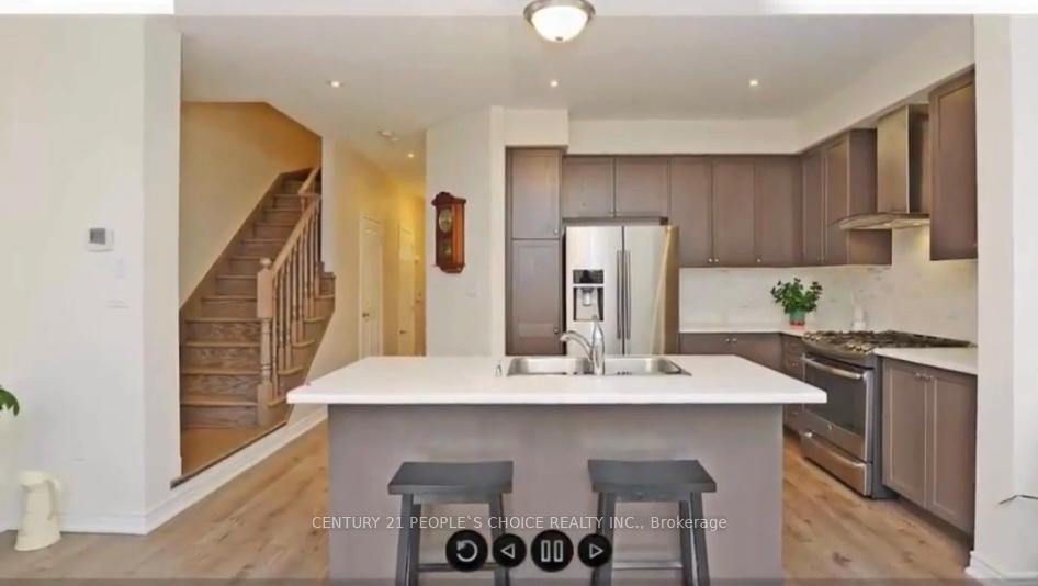 Photo 2 of 84 Abigail Crescent, Caledon, Rural Caledon — HOMEH