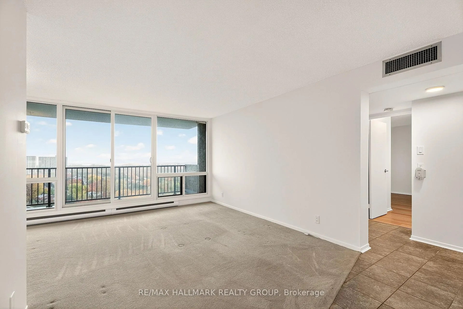 Photo 12 of Unit 1702, 1195 Richmond Road, Ottawa, Woodroffe — HOMEH