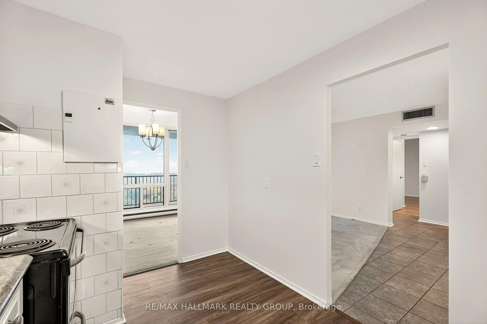 Photo 16 of Unit 1702, 1195 Richmond Road, Ottawa, Woodroffe — HOMEH