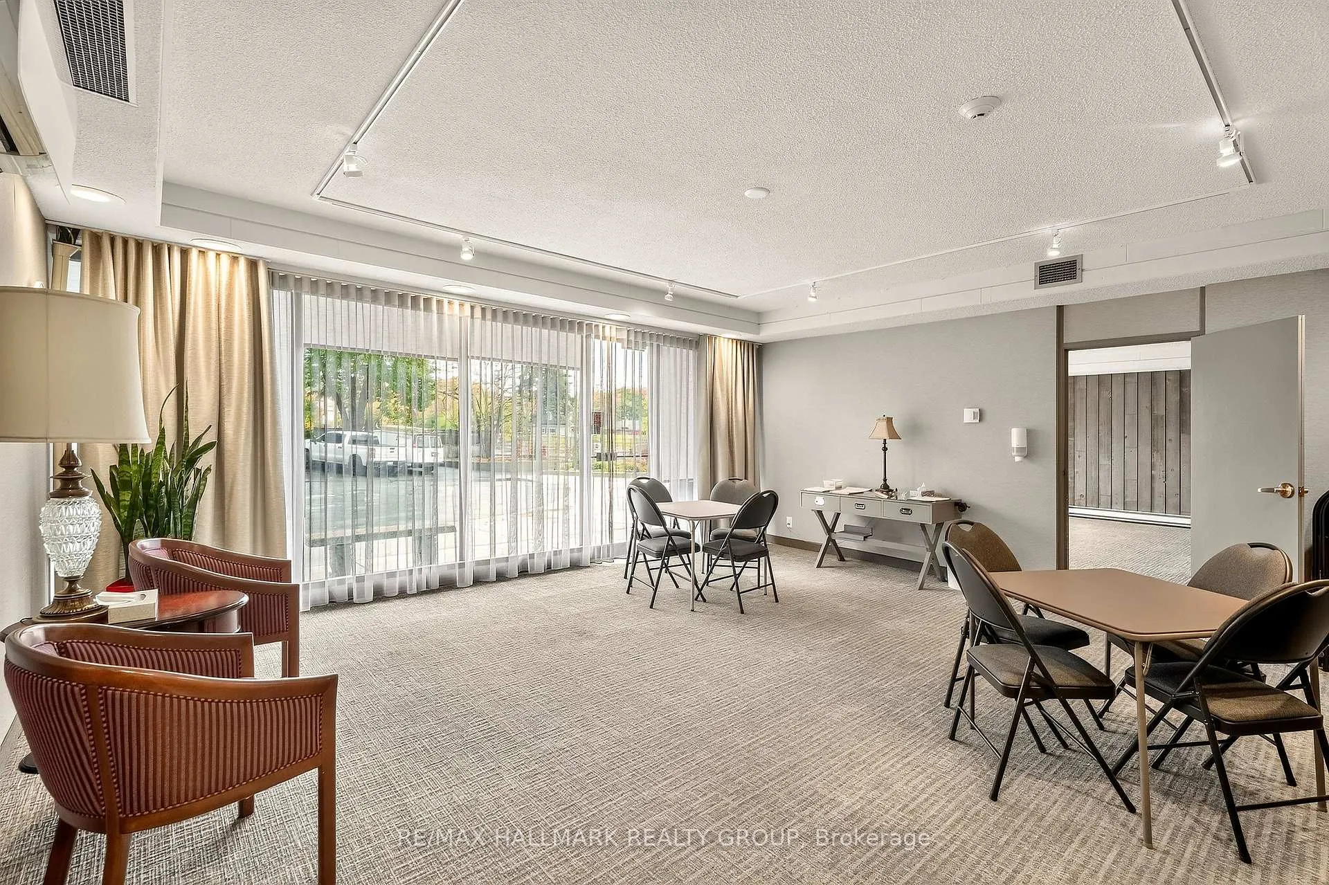 Photo 41 of Unit 1702, 1195 Richmond Road, Ottawa, Woodroffe — HOMEH