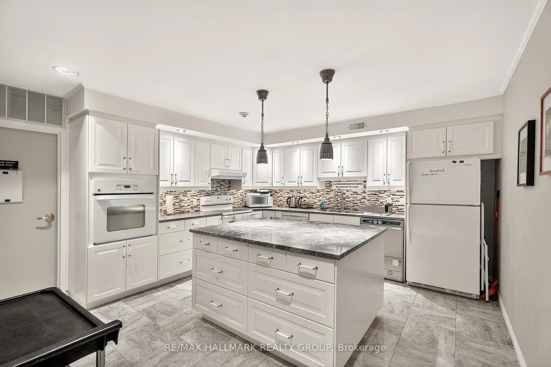 Photo 42 of Unit 1702, 1195 Richmond Road, Ottawa, Woodroffe — HOMEH